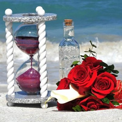 Heirloom Hourglass Affiliate Program